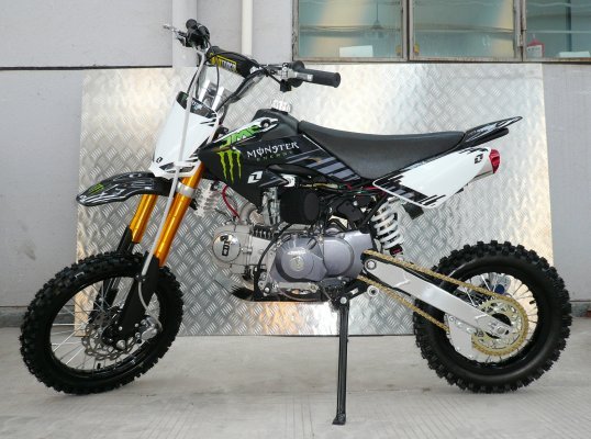 JMC 125